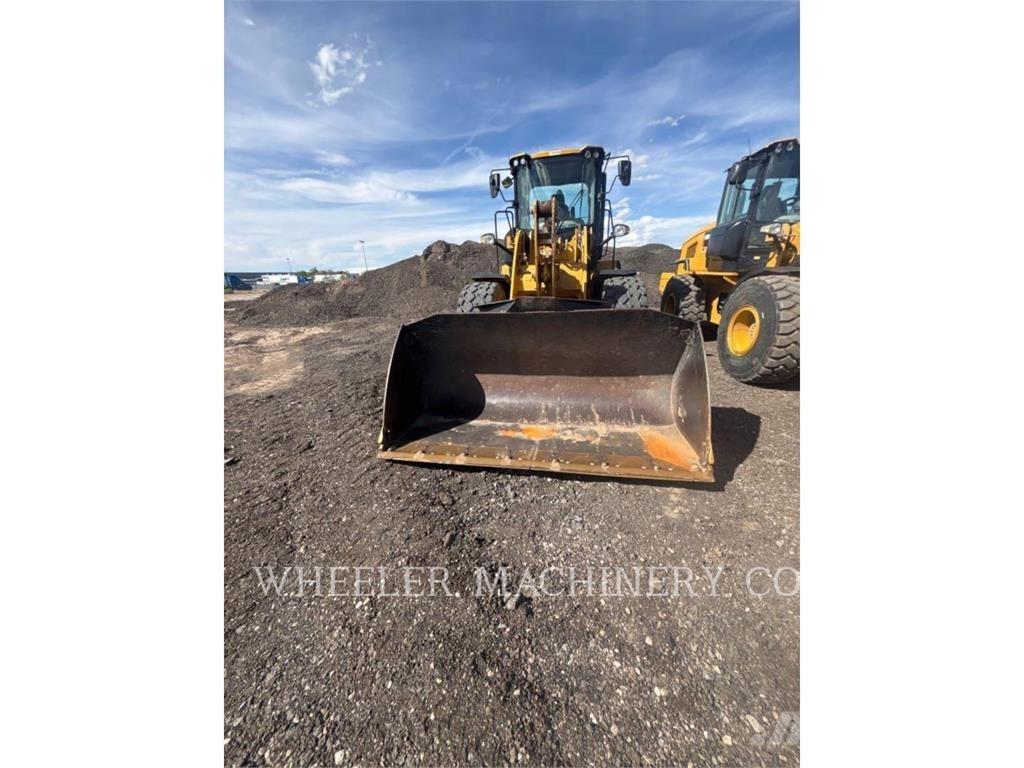 CAT 926M QC Naudoti ratiniai krautuvai