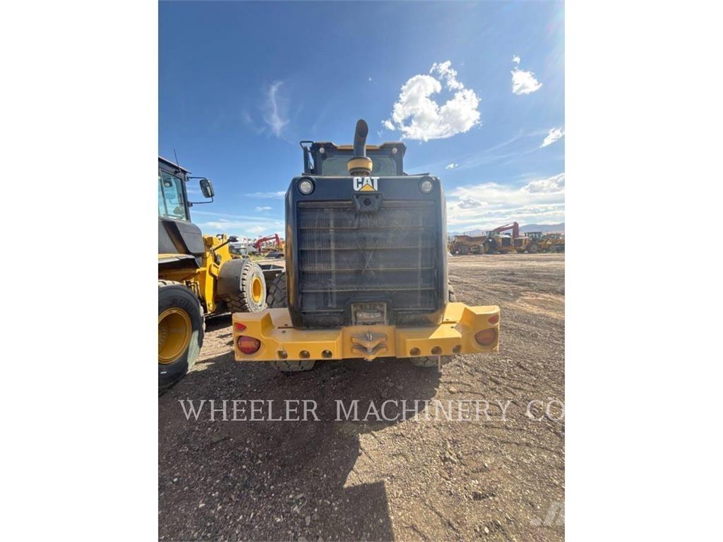 CAT 926M QC Naudoti ratiniai krautuvai