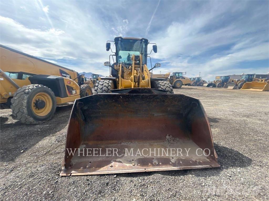 CAT 926M QC Naudoti ratiniai krautuvai