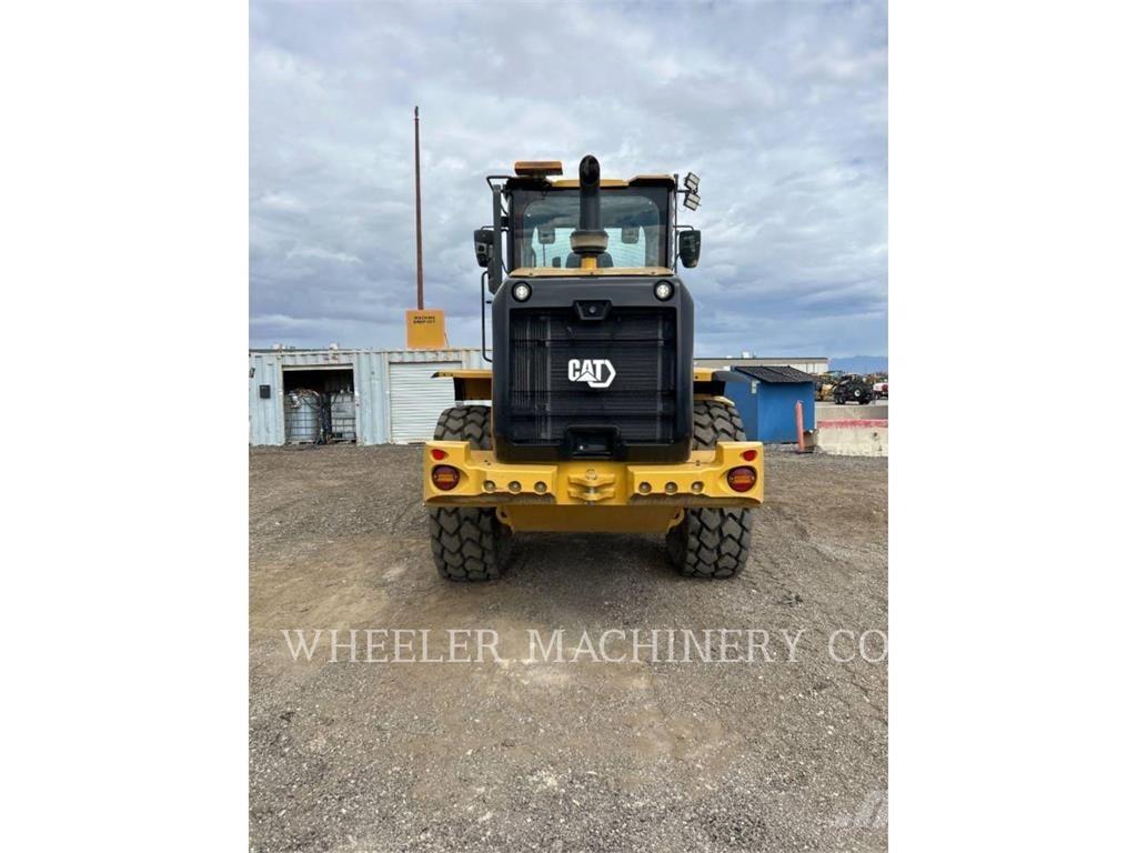 CAT 926M QC 3V Naudoti ratiniai krautuvai