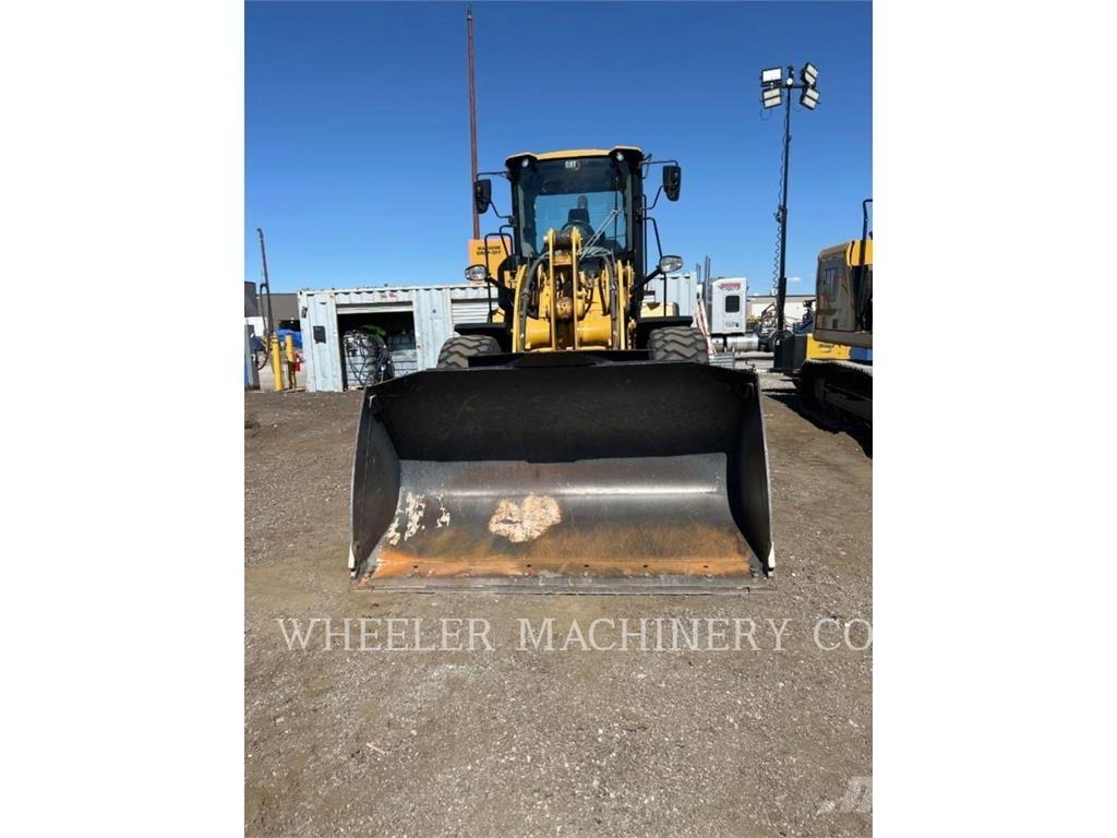 CAT 926M QC 3V Naudoti ratiniai krautuvai