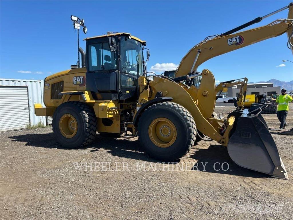 CAT 926M QC 3V Naudoti ratiniai krautuvai