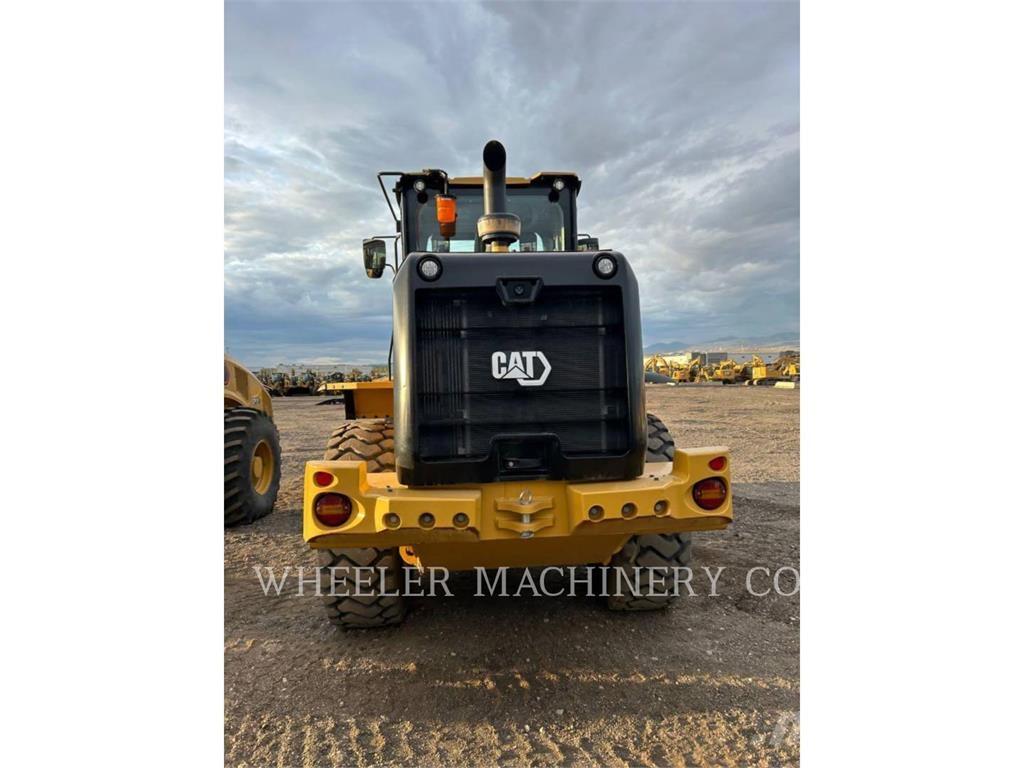 CAT 926M QC 3V Naudoti ratiniai krautuvai
