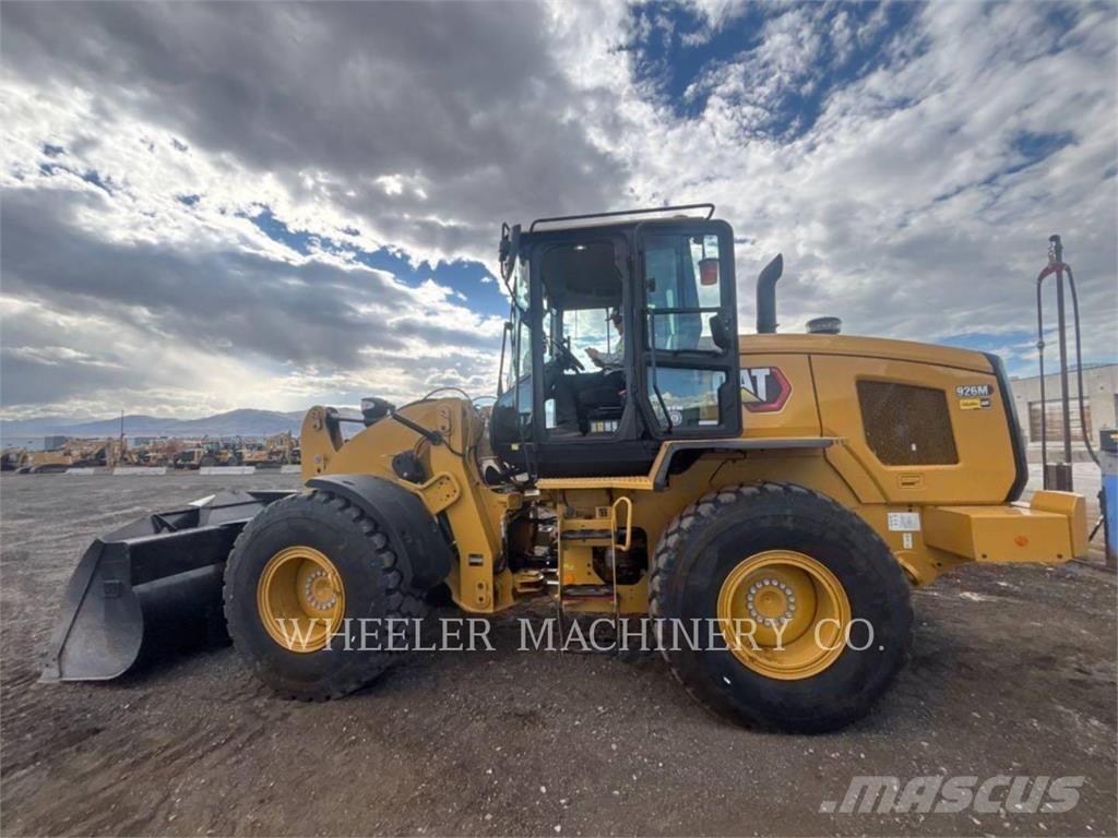 CAT 926M QC 3V Naudoti ratiniai krautuvai