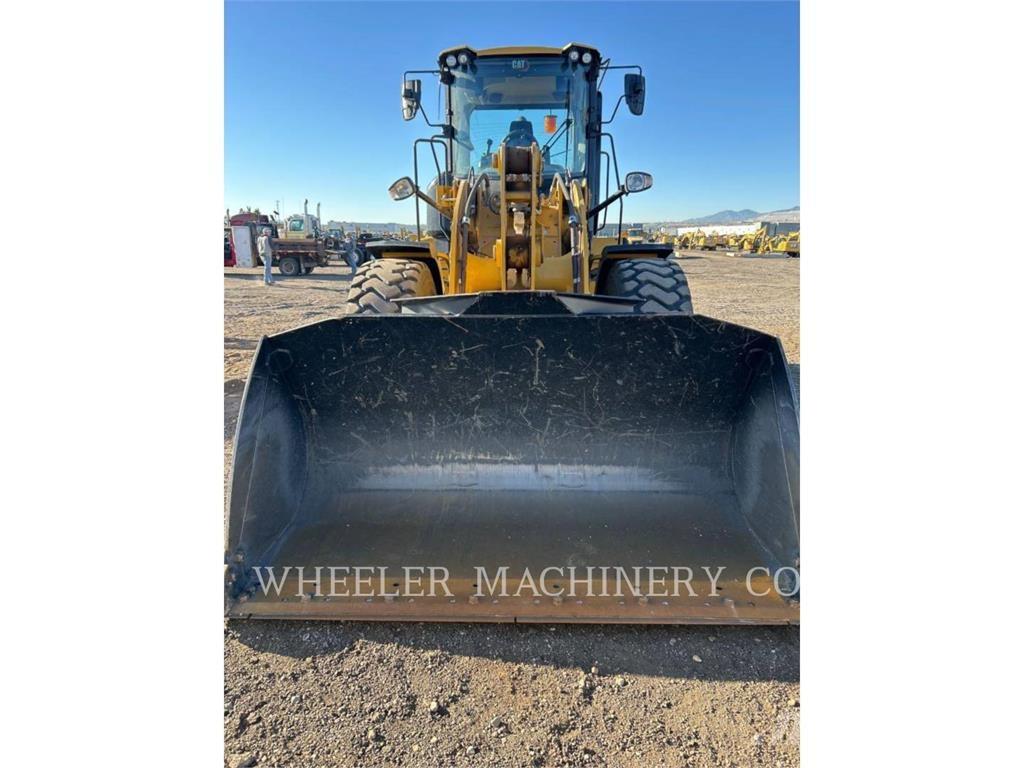 CAT 926M QC 3V Naudoti ratiniai krautuvai