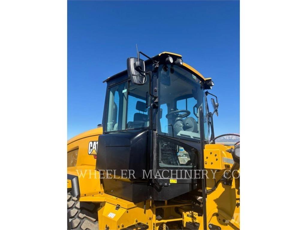 CAT 926M QC 3V Naudoti ratiniai krautuvai
