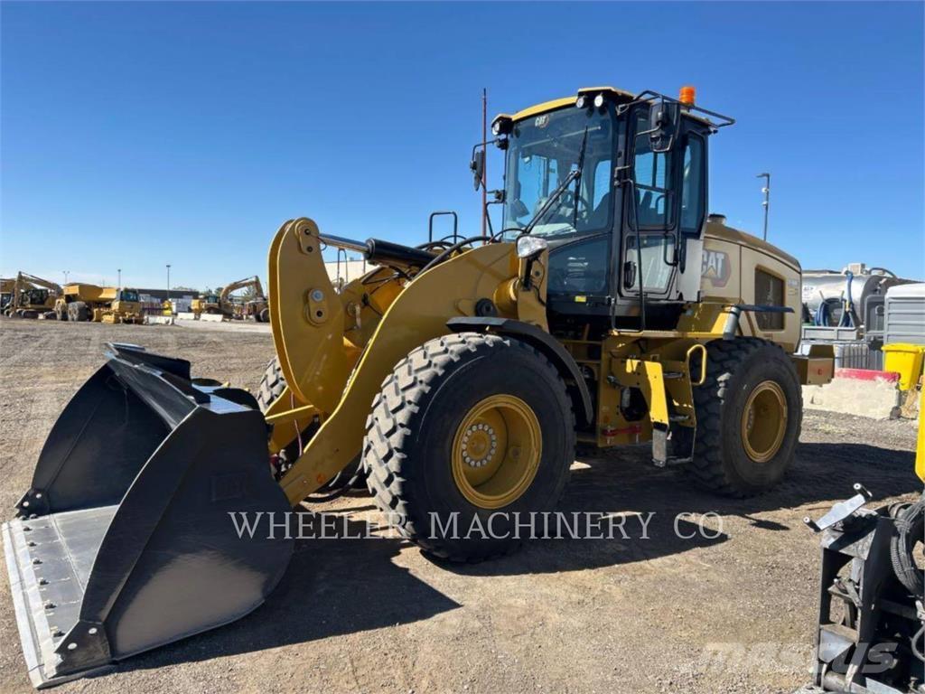 CAT 926M QC 3V Naudoti ratiniai krautuvai
