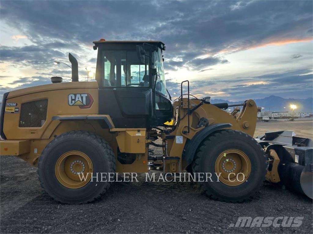 CAT 926M QC 3V Naudoti ratiniai krautuvai