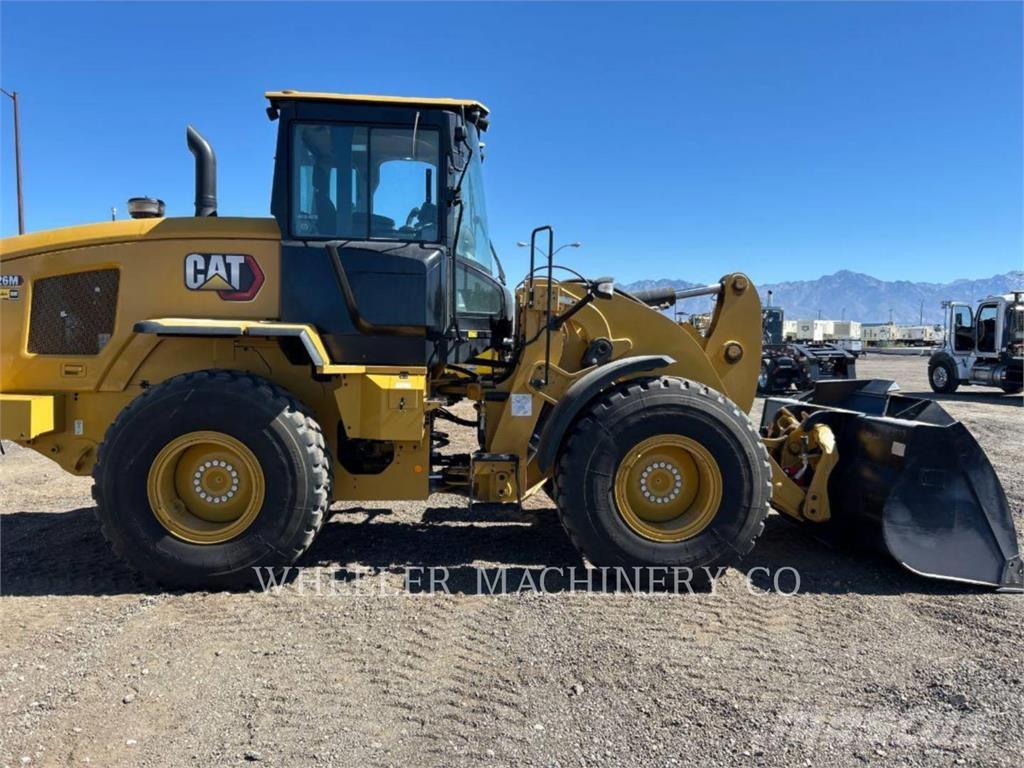 CAT 926M QC 3V Naudoti ratiniai krautuvai