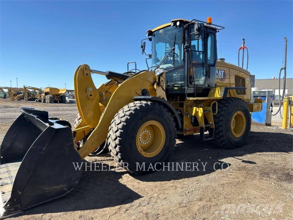CAT 926M QC 3V Naudoti ratiniai krautuvai
