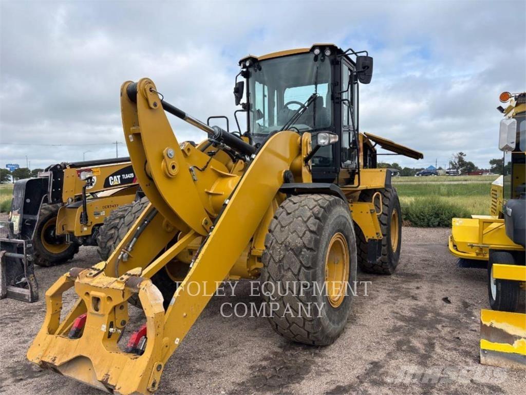 CAT 926MHL Naudoti ratiniai krautuvai