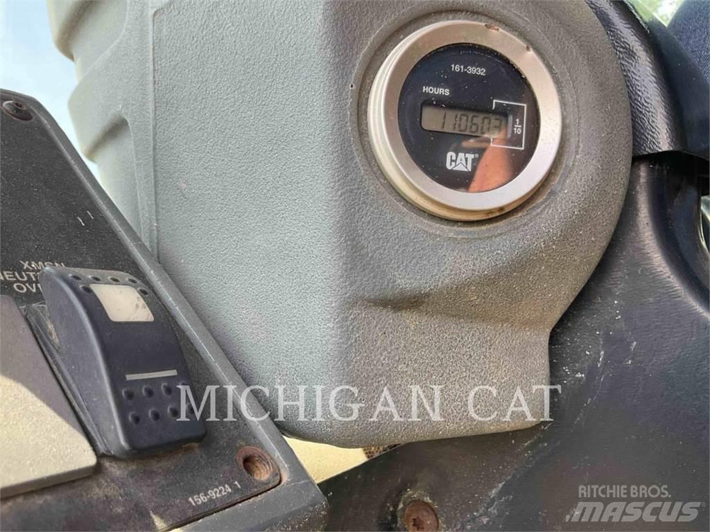 CAT 928G Naudoti ratiniai krautuvai