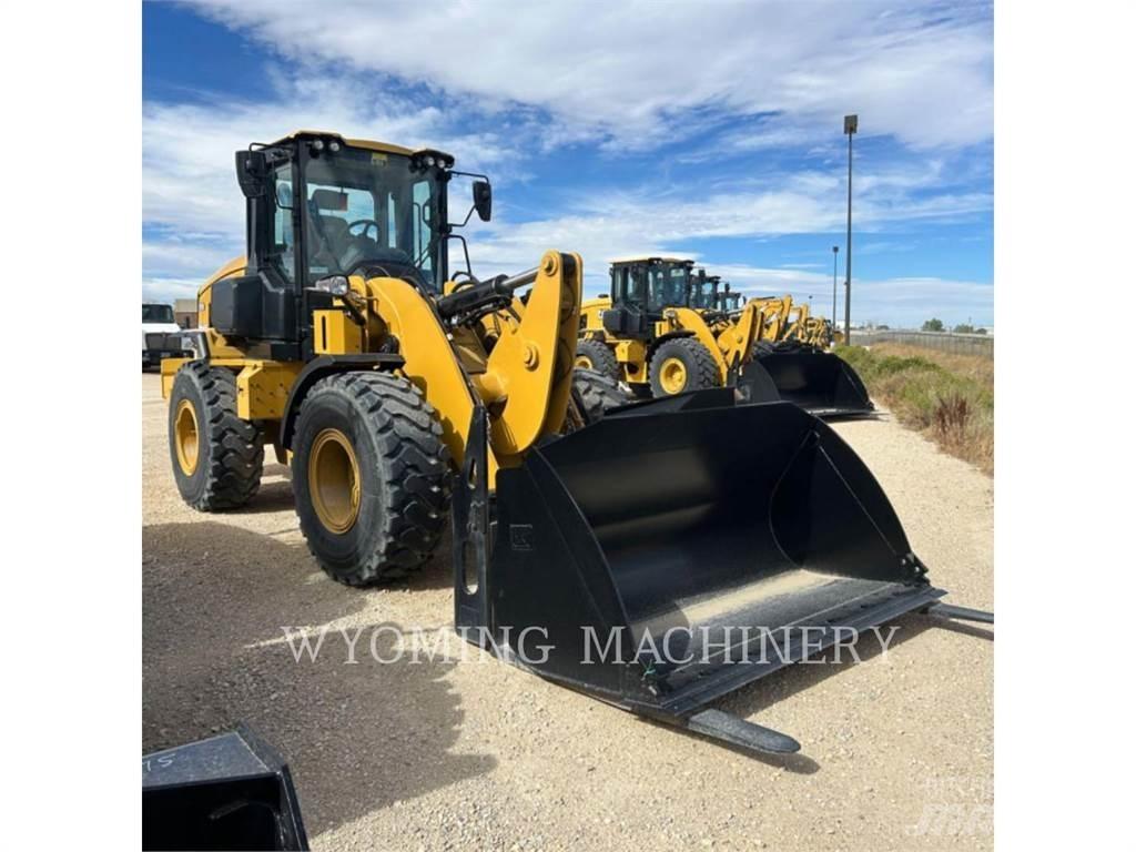 CAT 930 Naudoti ratiniai krautuvai