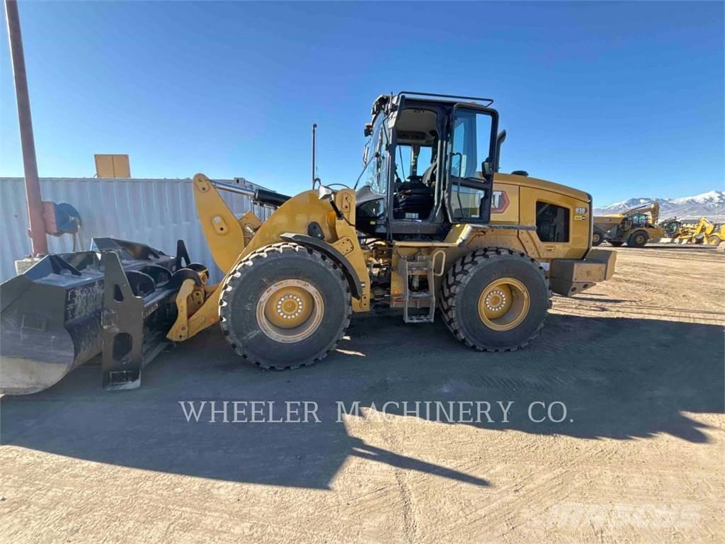 CAT 930 QC Naudoti ratiniai krautuvai