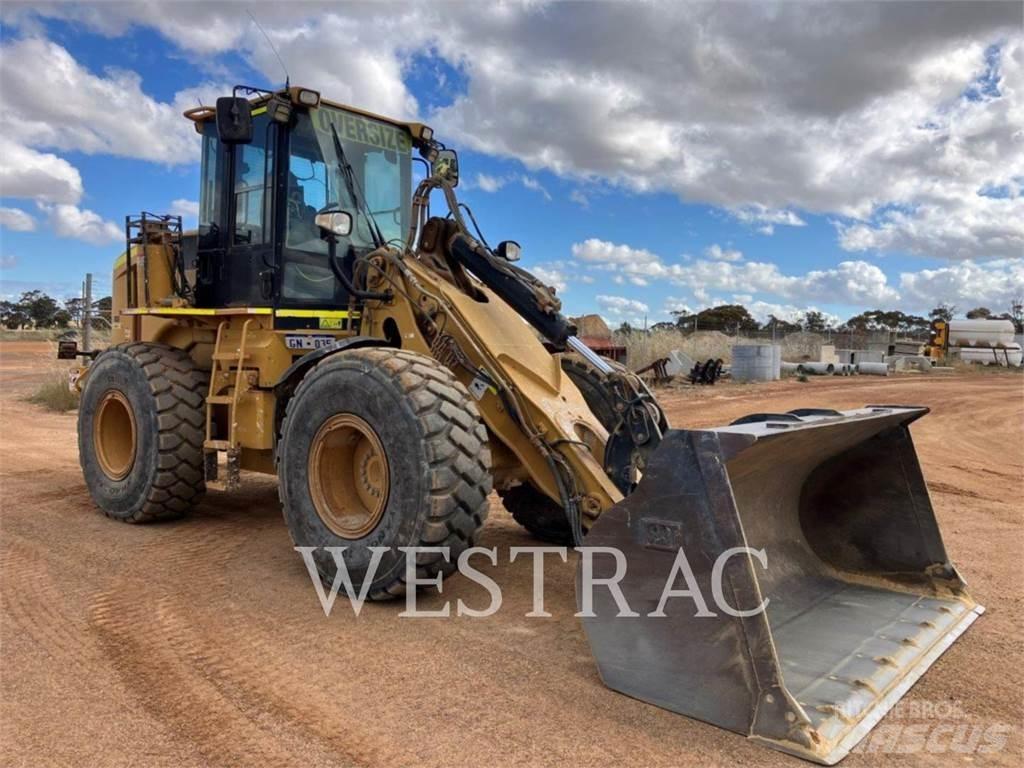 CAT 930H Naudoti ratiniai krautuvai