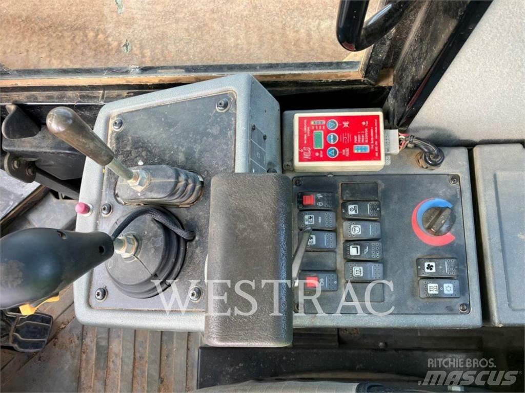 CAT 930H Naudoti ratiniai krautuvai
