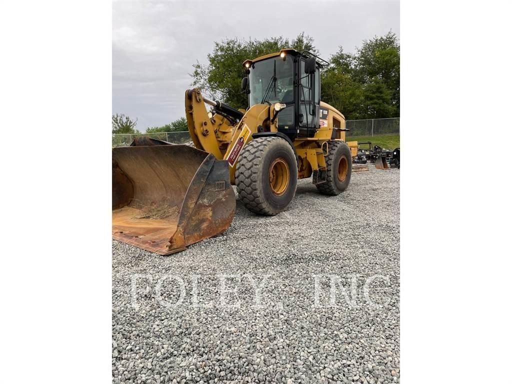 CAT 930K Naudoti ratiniai krautuvai