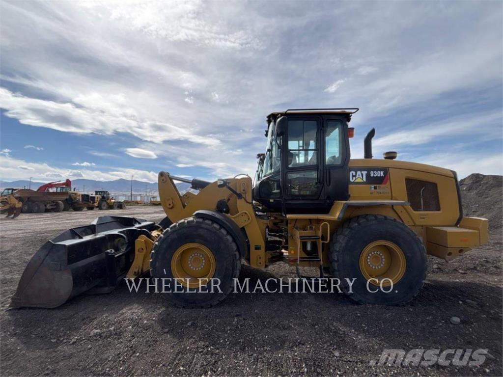 CAT 930K QCF Naudoti ratiniai krautuvai