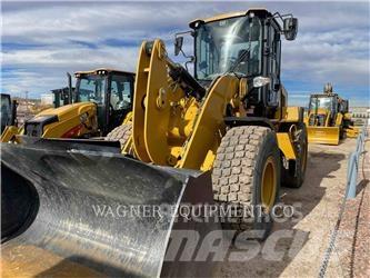 CAT 930M Naudoti ratiniai krautuvai