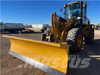 CAT 930M Naudoti ratiniai krautuvai