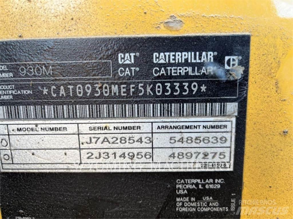 CAT 930M Naudoti ratiniai krautuvai