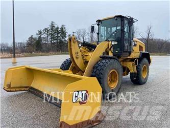 CAT 930M Naudoti ratiniai krautuvai