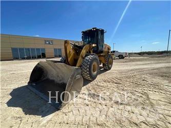 CAT 930M Naudoti ratiniai krautuvai