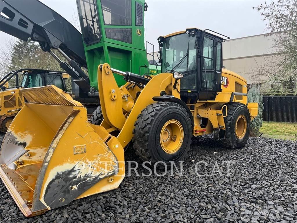 CAT 930M Naudoti ratiniai krautuvai