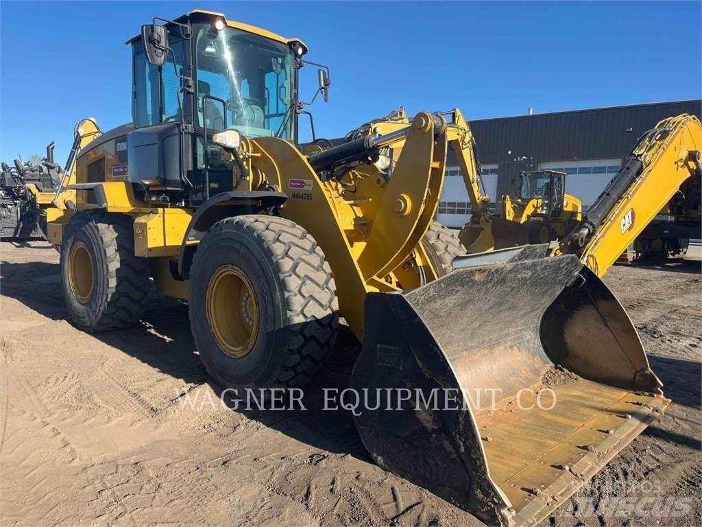 CAT 930M Naudoti ratiniai krautuvai