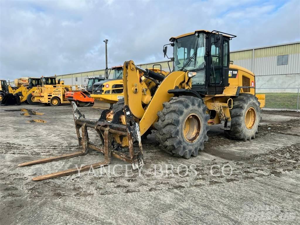 CAT 930M Naudoti ratiniai krautuvai