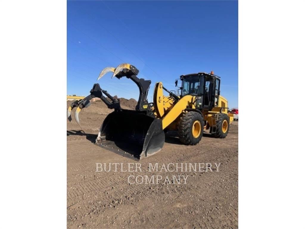 CAT 930M Naudoti ratiniai krautuvai