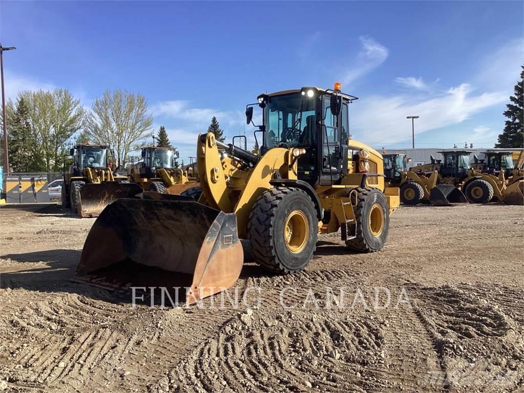 CAT 930M Naudoti ratiniai krautuvai