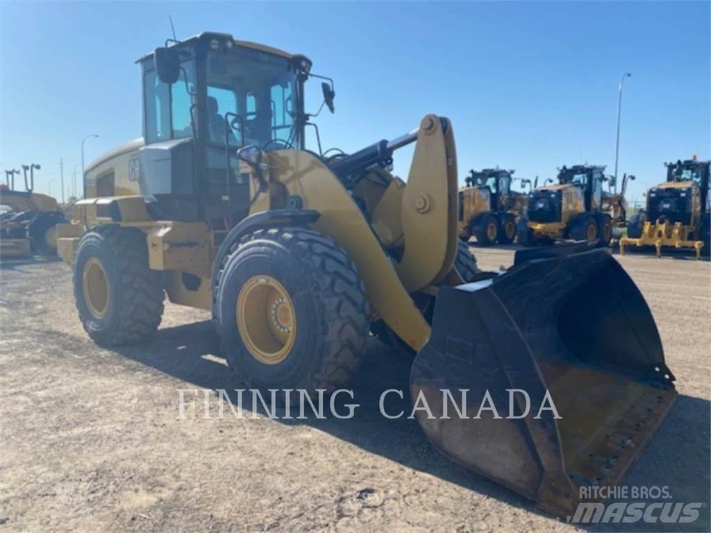 CAT 930M Naudoti ratiniai krautuvai