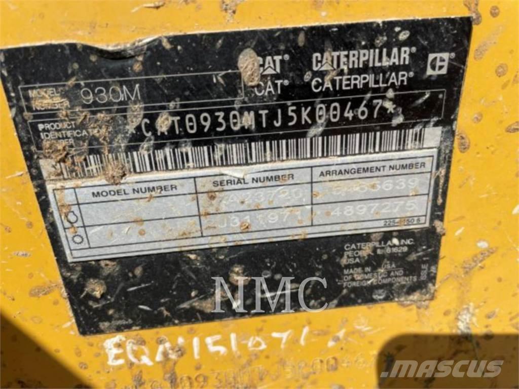 CAT 930M Naudoti ratiniai krautuvai