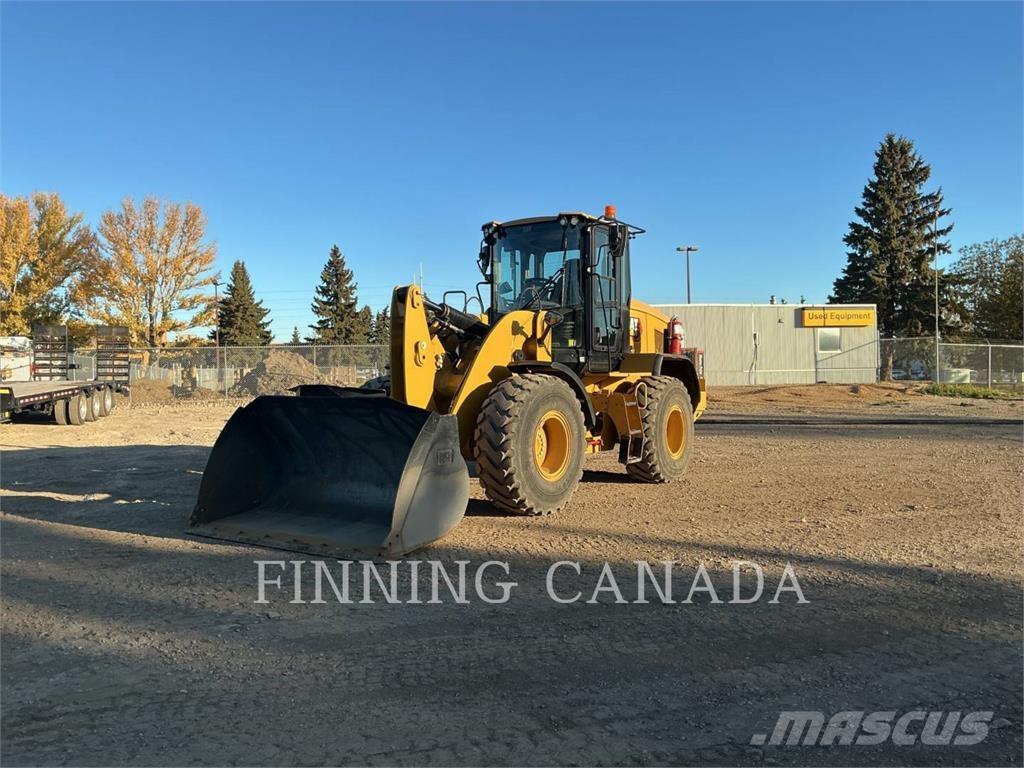 CAT 930M Naudoti ratiniai krautuvai