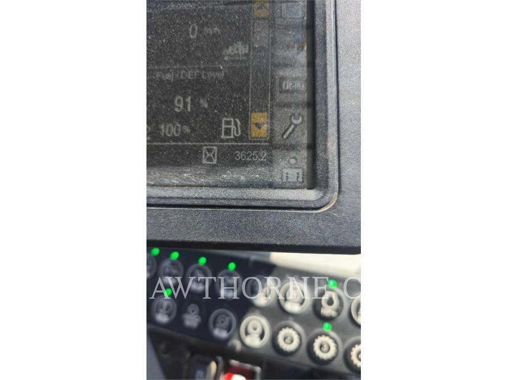 CAT 930M Naudoti ratiniai krautuvai