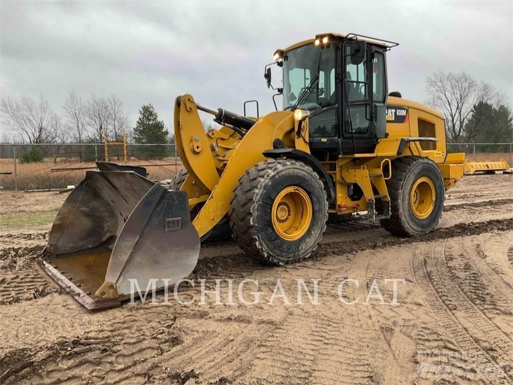 CAT 930M 3RQ Naudoti ratiniai krautuvai