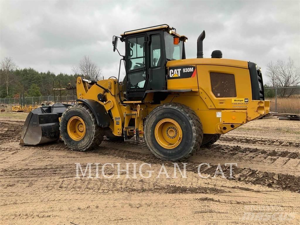 CAT 930M 3RQ Naudoti ratiniai krautuvai