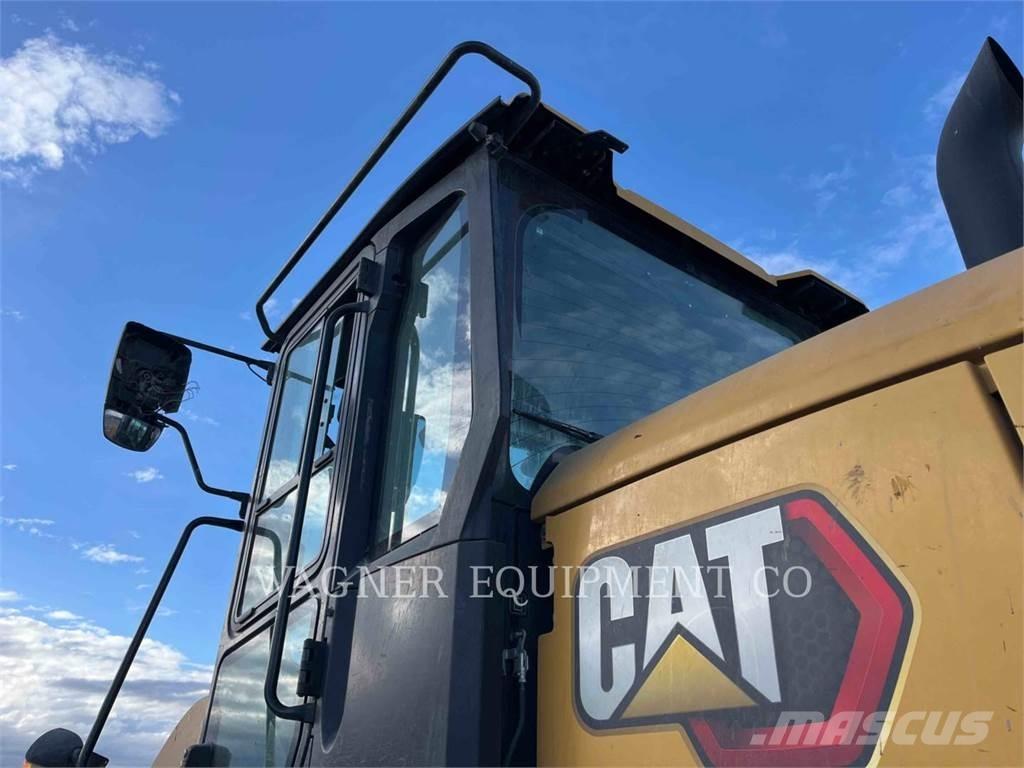 CAT 930M AG HL Naudoti ratiniai krautuvai