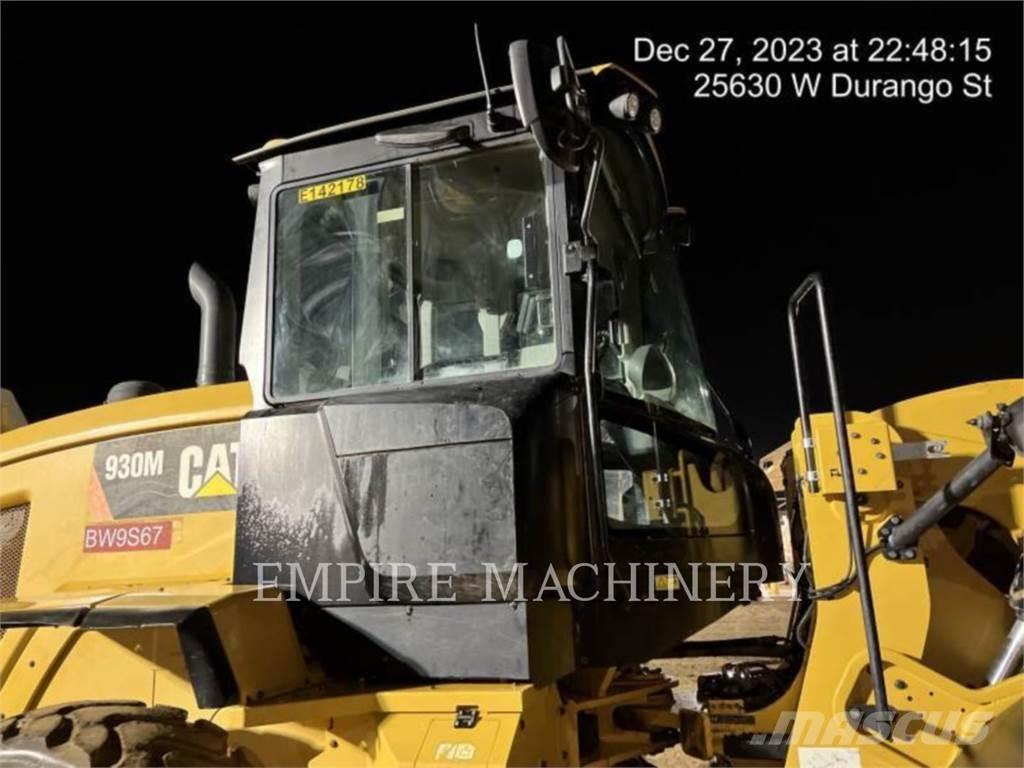 CAT 930M FC Naudoti ratiniai krautuvai