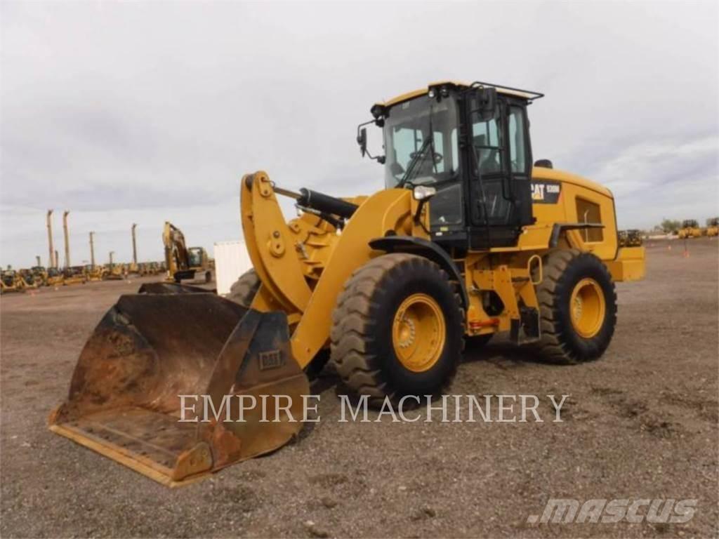 CAT 930M FC Naudoti ratiniai krautuvai