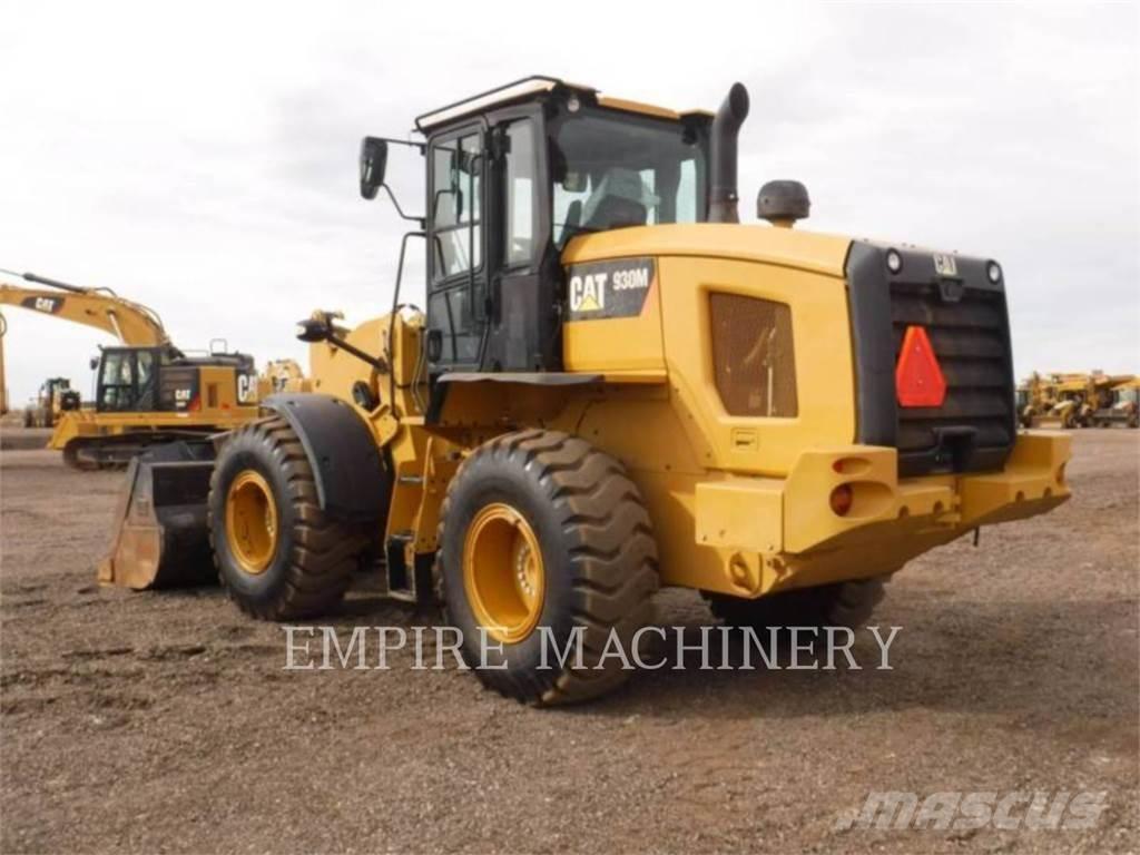 CAT 930M FC Naudoti ratiniai krautuvai