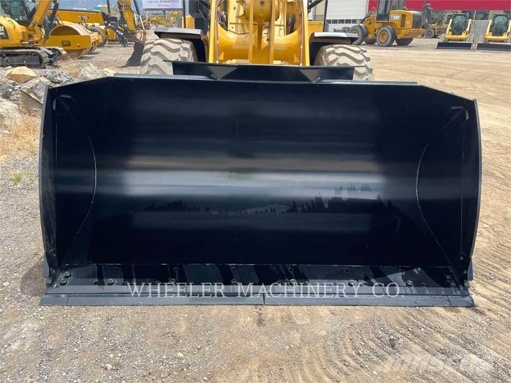 CAT 930M QC Naudoti ratiniai krautuvai