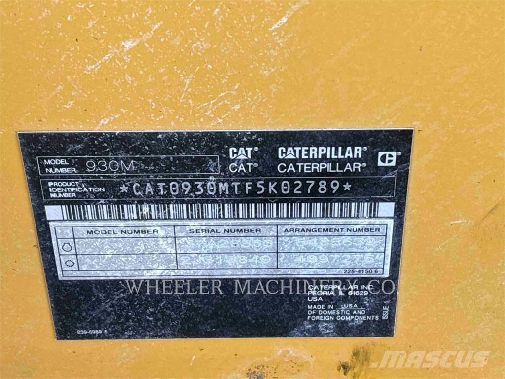 CAT 930M QC Naudoti ratiniai krautuvai