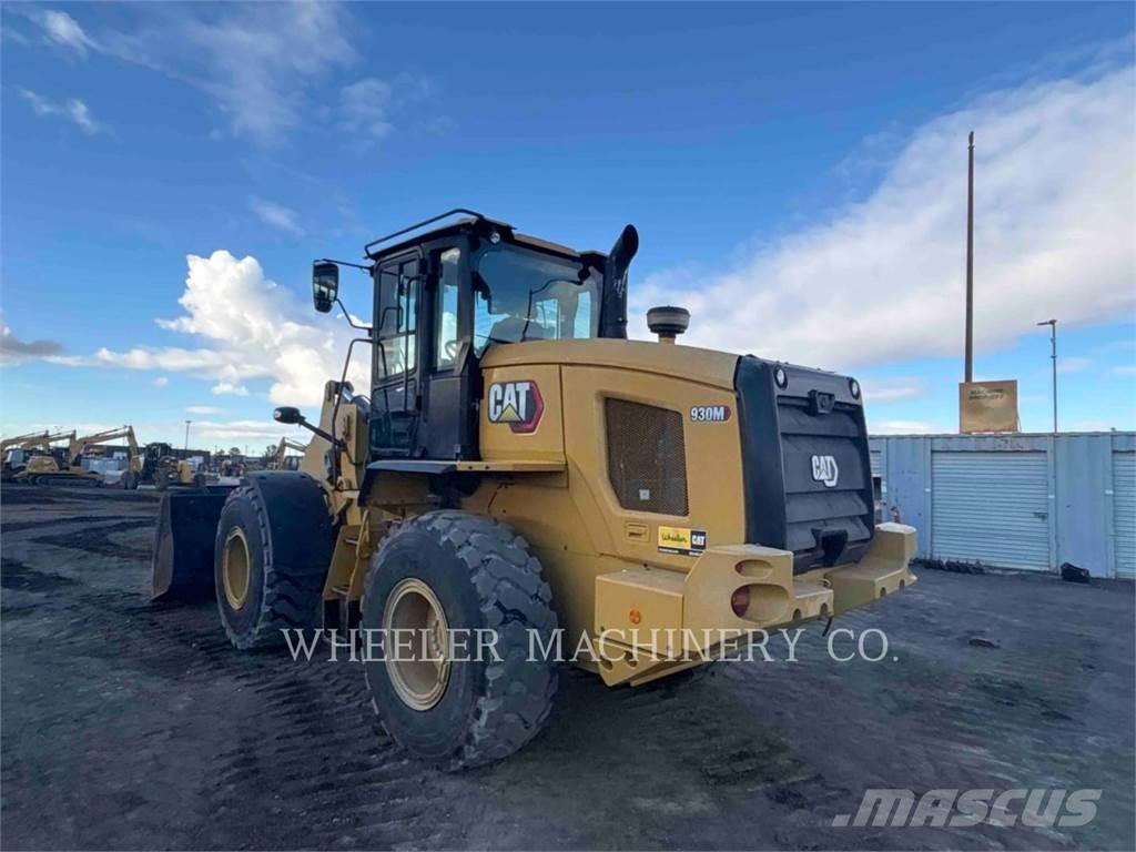 CAT 930M QC Naudoti ratiniai krautuvai