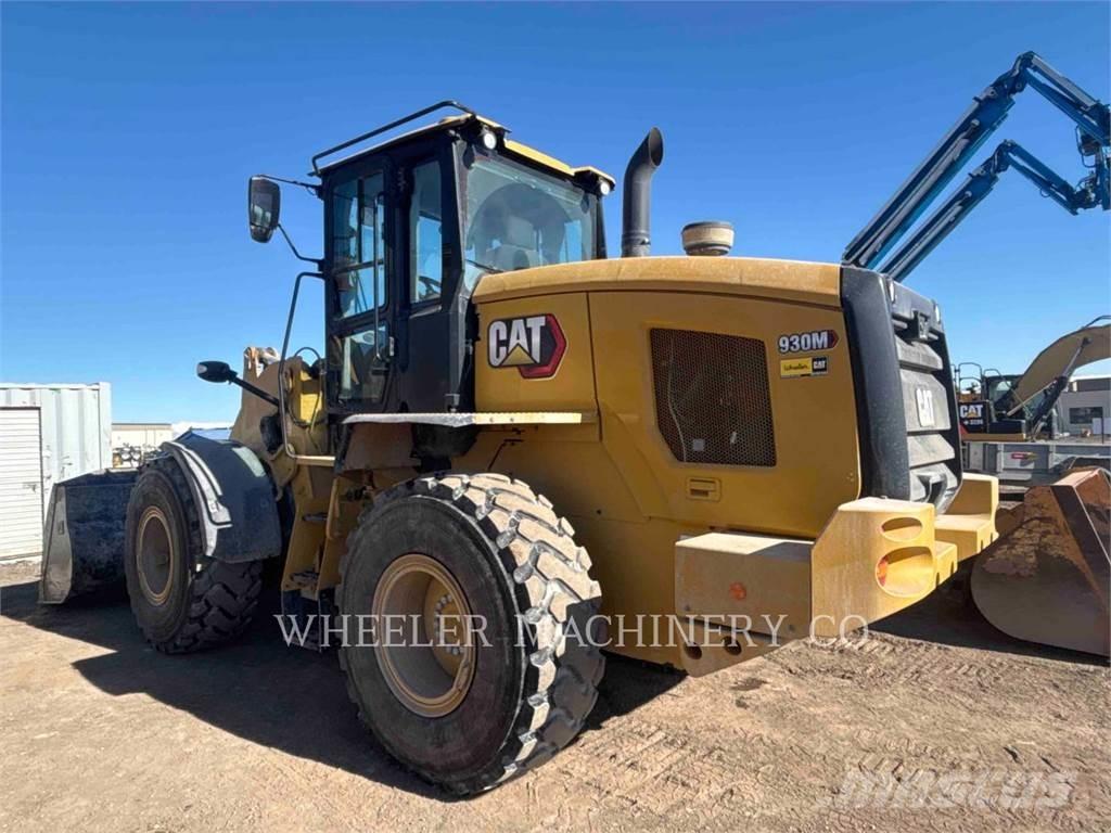 CAT 930M QC Naudoti ratiniai krautuvai
