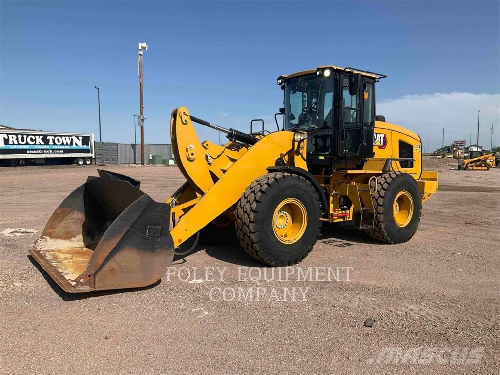 CAT 930MHLAH Naudoti ratiniai krautuvai