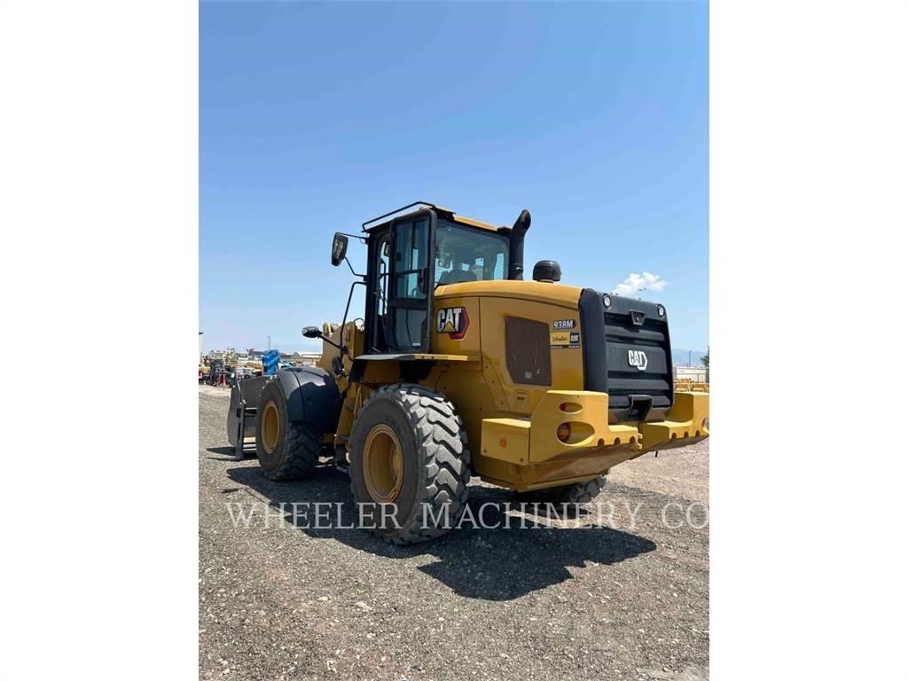 CAT 938 Naudoti ratiniai krautuvai