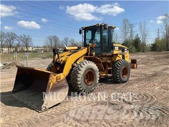 CAT 938G Naudoti ratiniai krautuvai