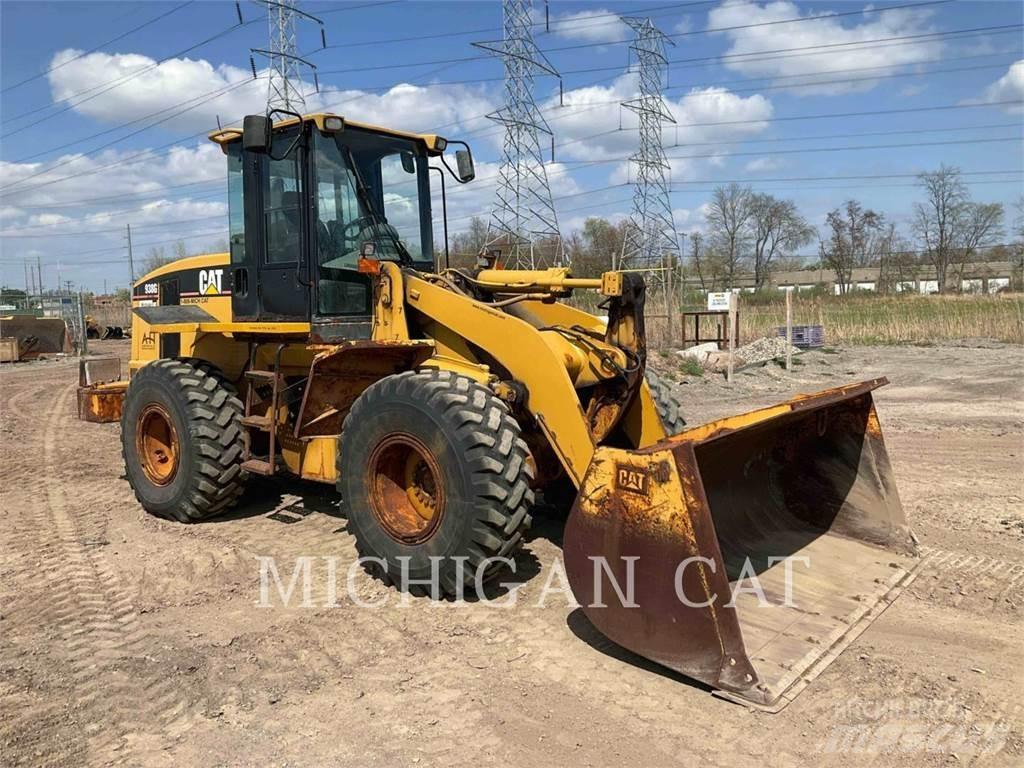 CAT 938G Naudoti ratiniai krautuvai